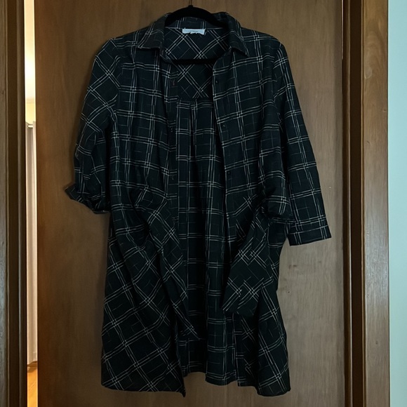 Mendocino shirt dress. With tie in front plaid material XS long sleeve - Picture 2 of 3